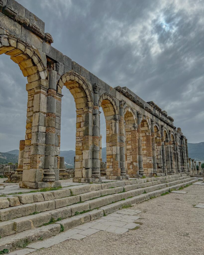 day trip from fes to volubilis and meknes