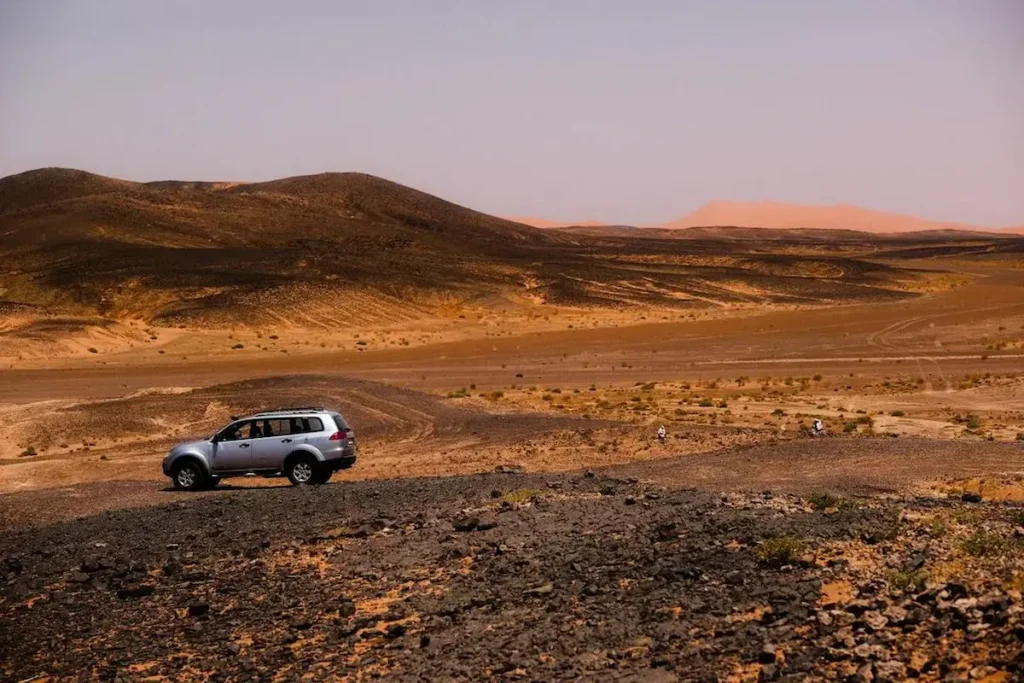 Explore the Sahara Desert by Jeep